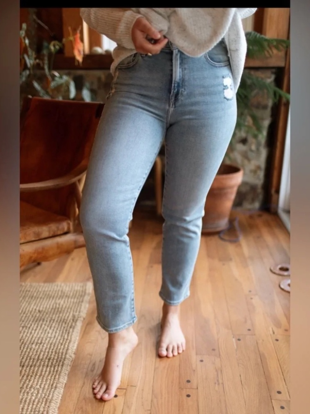 Carly Jean Chrissy Vintage Jeans  - Size 9